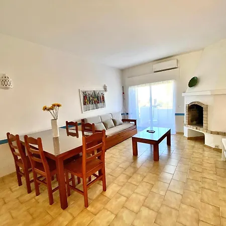 Marrocha Θέρετρο